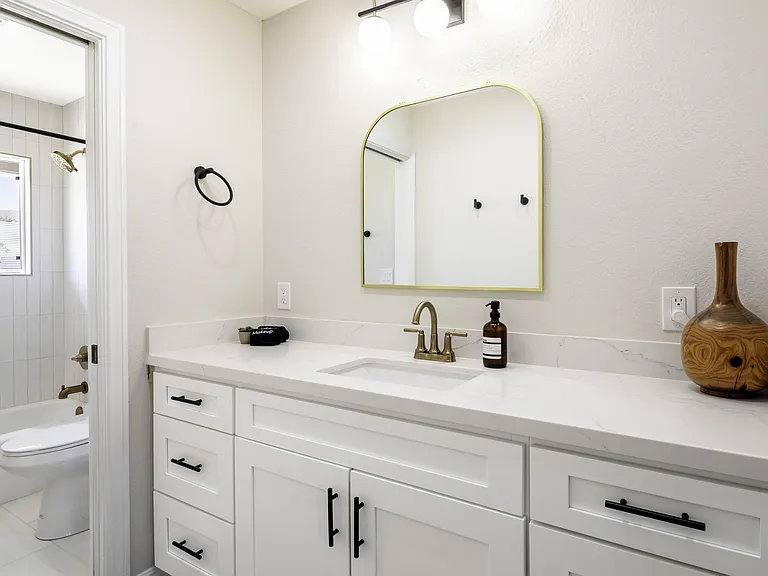 60237 Natoma Trl — Photo 19