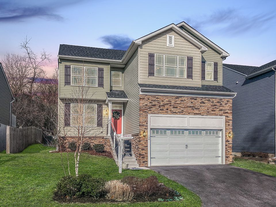 1st image of 126 Clarence Ave