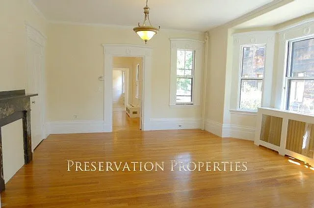 195 Church St #1 — Photo 5