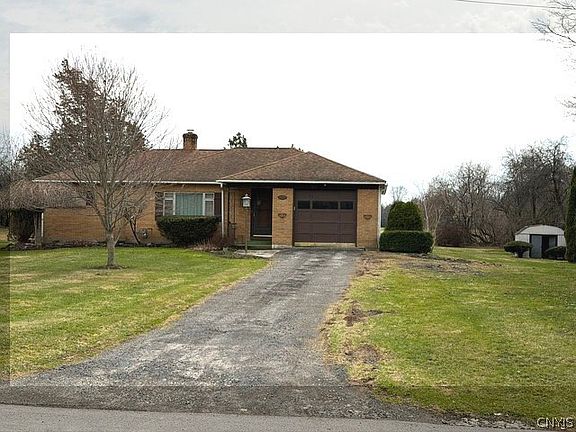 2nd image of 2092 W Genesee Street Rd