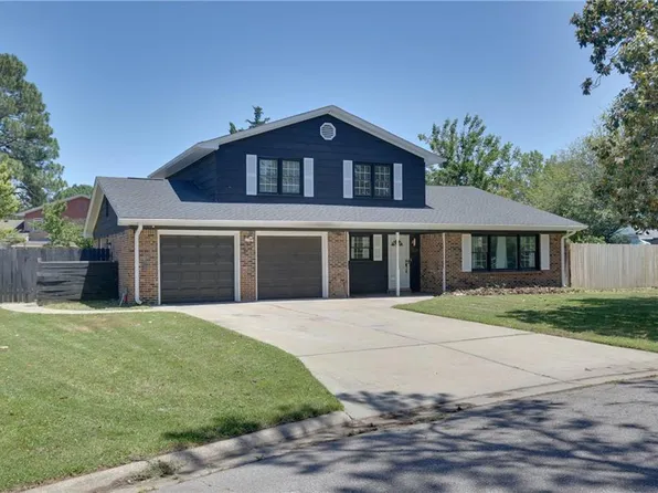 608 Cardamon Ct, Virginia Beach, VA 23464