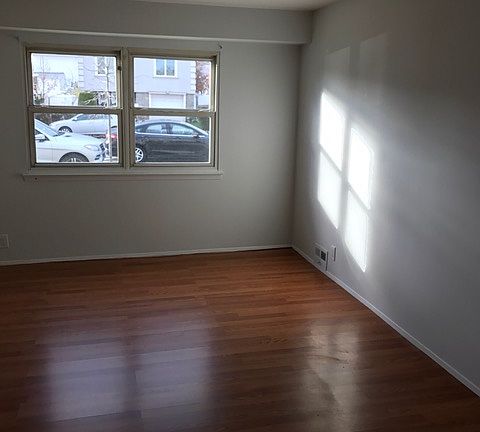 4th image of 289 Arlene St #1