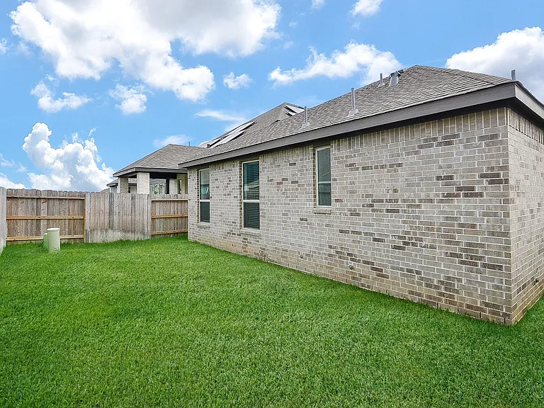 4951 Sand Clouds Dr — Photo 36