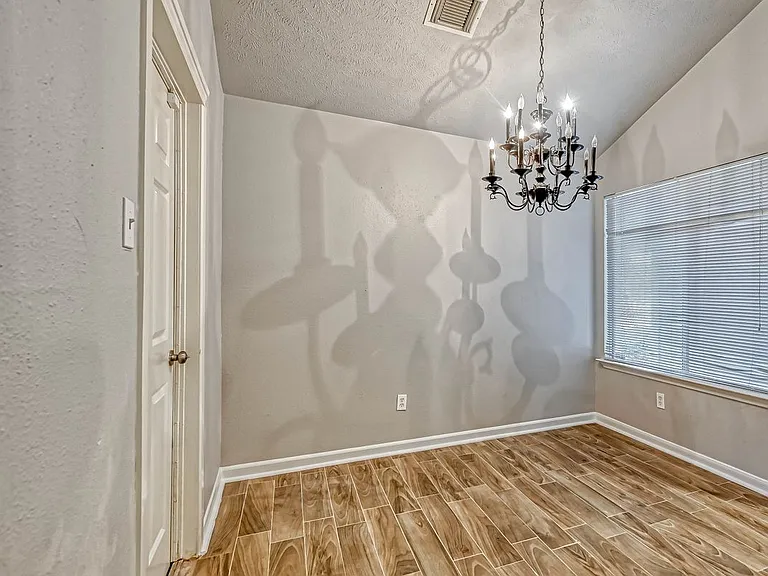 2235 Sentinal Oaks St — Photo 18