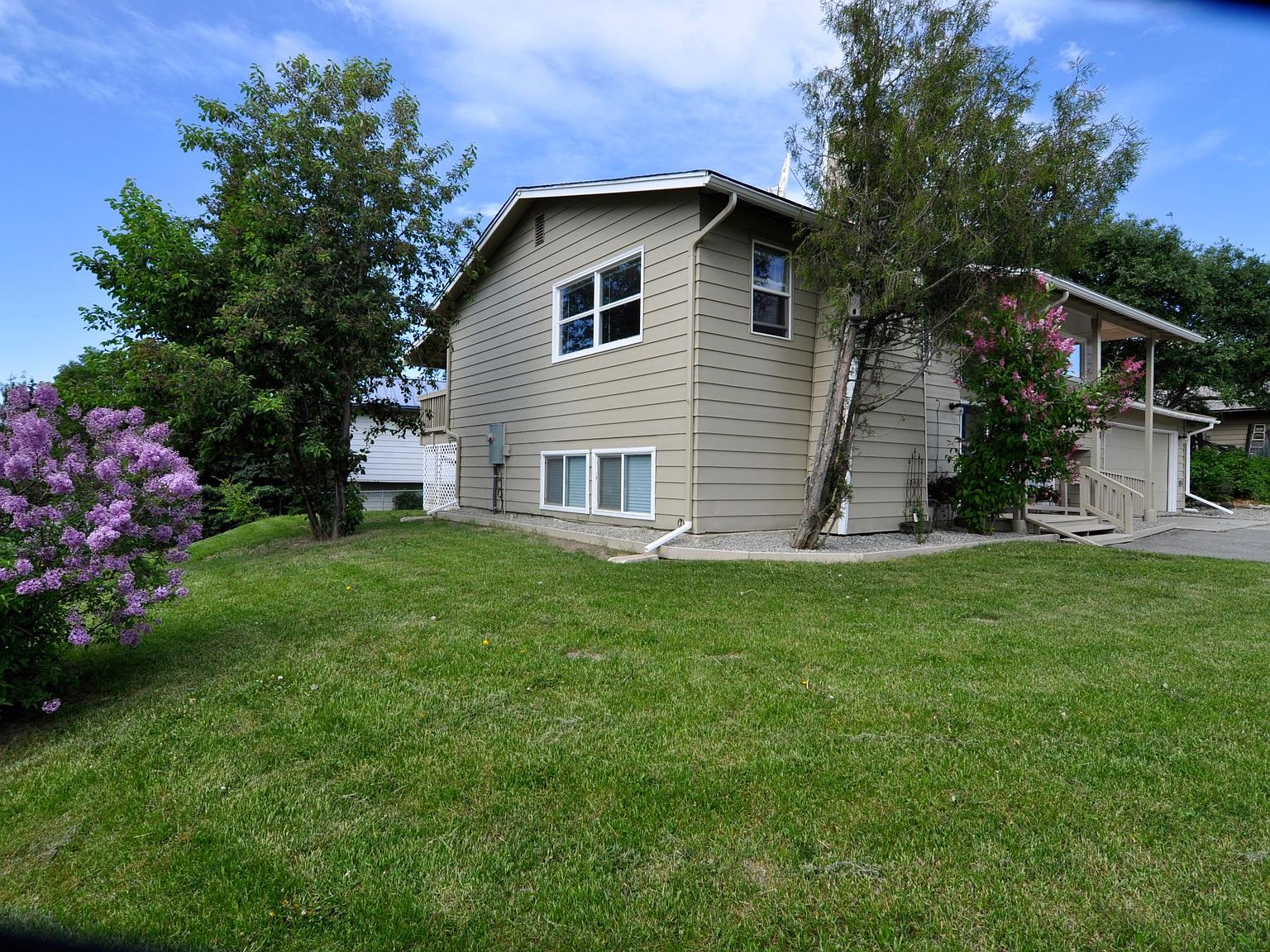 501 Togiak Cir B, Anchorage, AK 99503 Zillow