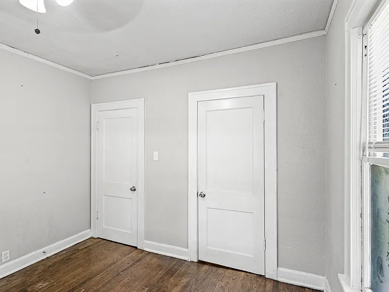8102 Highland Ave — Photo 18