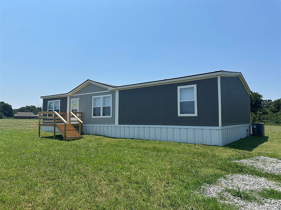 1st image of 4020 E 474th Ln