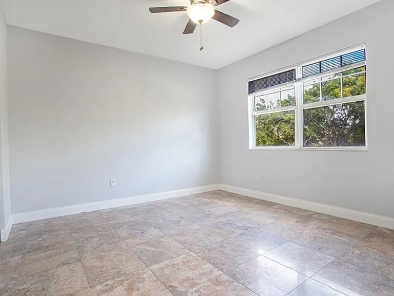 5860 W Sample Rd #204 — Photo 9