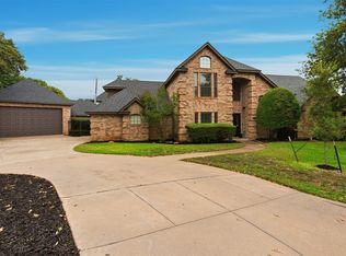 1006 Alta Vista Ct, Burleson, TX 76028
