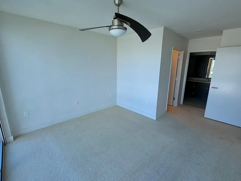 1189 Waimanu St #1009 — Photo 7