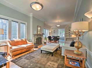326 N Grove Ave #ID1305345P, Oak Park, IL 60302