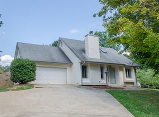 2835 Lynncliff Dr, Gainesville, GA 30506