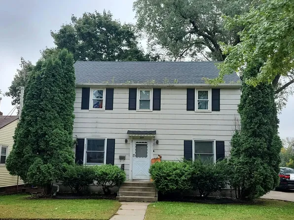 814 4th Ave S, Saint James, MN 56081