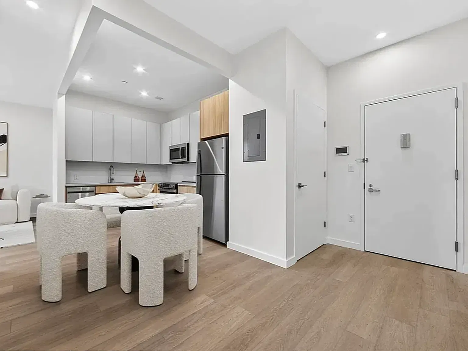 225 East 134th Street — Photo 4