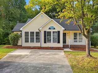 5520 Oregon Landing Pl, Raleigh, NC 27610