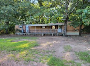 2482C Rocky Hollow Ln, Deatsville, AL 36022