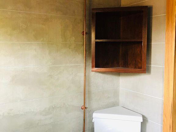 3rd image of 4425 King St #1