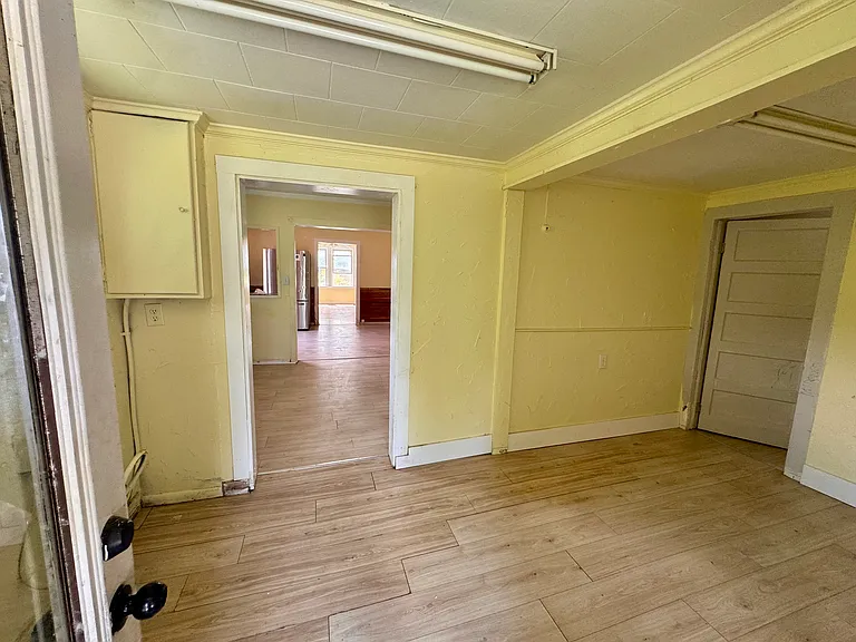 1006 Johnsontown Rd — Photo 10