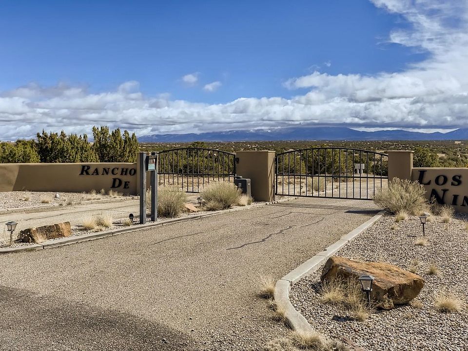 1st image of 68 Paseo De Estrellas