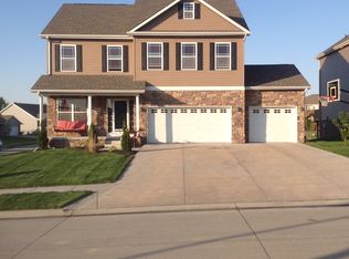 10601 S 214th St, Gretna, NE 68028