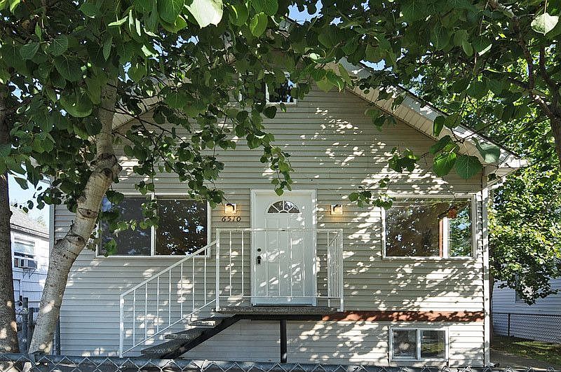 2nd image of 6510 26th Ave NW