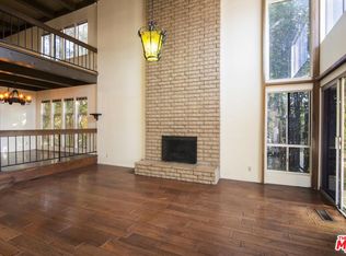 2501 Lanterman Ter, Los Angeles, CA 90039