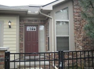50149 Bethesda Ct, Shelby Township, MI 48317