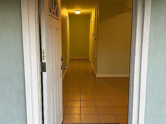 5th image of 725 Dixie Dr