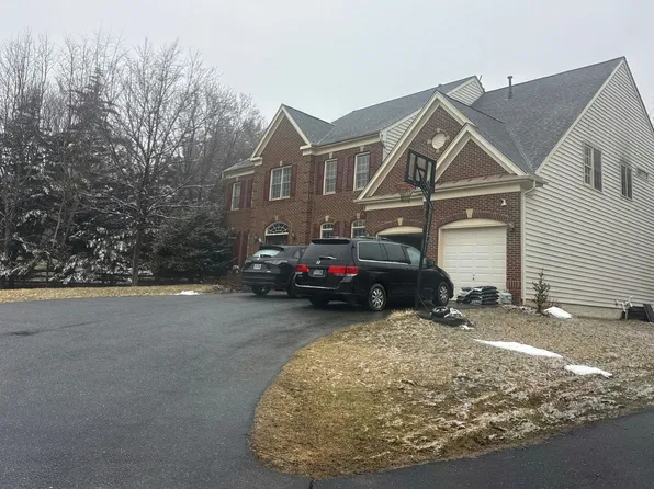 9911 Greenel Rd, Damascus, MD 20872