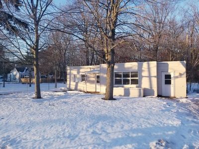 1628 Seminole Rd, Norton Shores, MI, 49441
