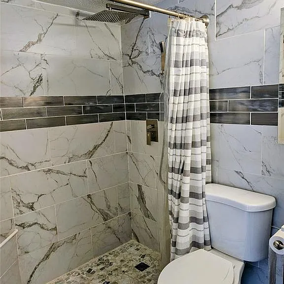 3128 W Varn Ave — Photo 35