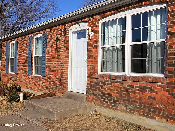 5th image of 9621 Britannia Ct