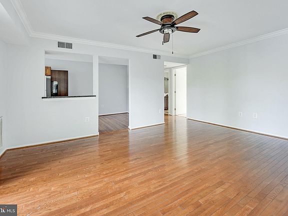 3rd image of 2762 Bordeaux Pl #25B17