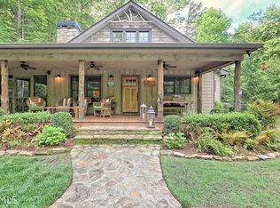 545 Acorn Creek Rd, Clayton, GA 30525