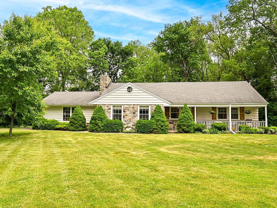 1st image of 17500 Briar Wood LANE