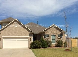 1 Point Cir, N Little Rock, AR 72205