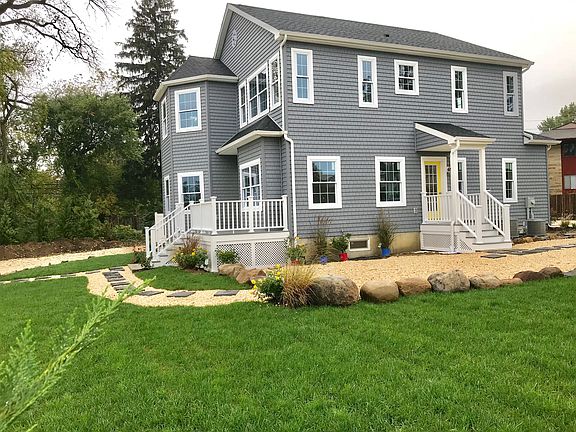 Walk to beach & town