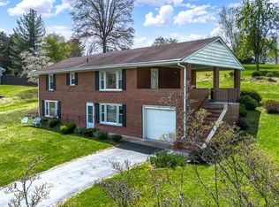 6 Hamric St, Lexington, VA