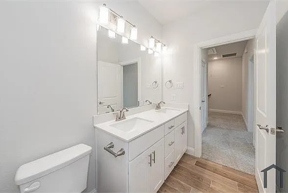 9600 Landing Way #2 — Photo 22