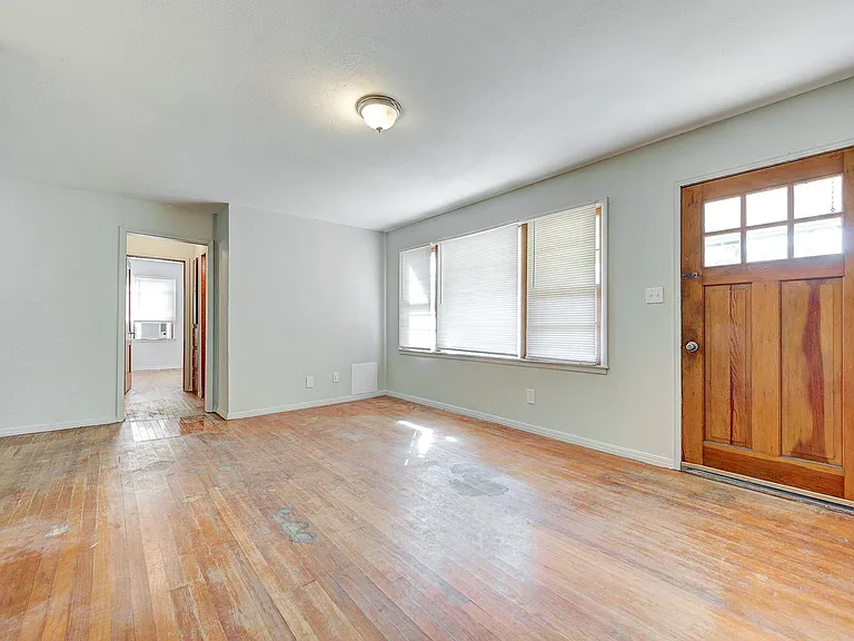 3813 SE 25th St — Photo 7