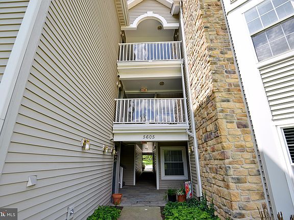 2nd image of 5605 Willoughby Newton Dr Unit 24
