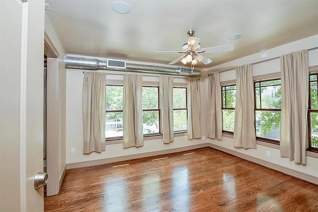 1 bed, 1.0 bath, 925 sqft, $1,850 — Photo 3