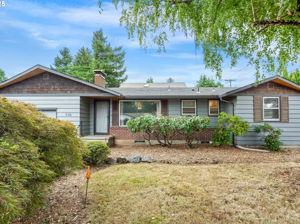 516 NE 106th Pl, Portland, OR 97220