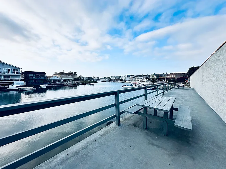 16982 Pacific Coast Hwy #203 — Photo 17