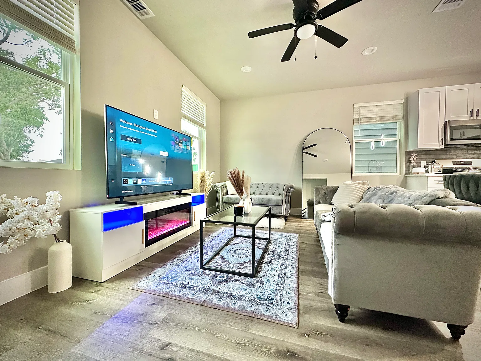 3 bed, $4,200 — Photo 2