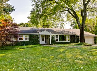 999 Rosemary Rd, Lake Forest, IL 60045