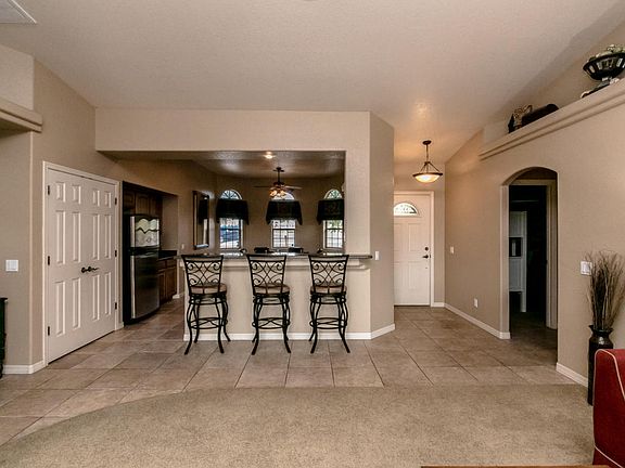 5th image of 3040 Caravelle Dr