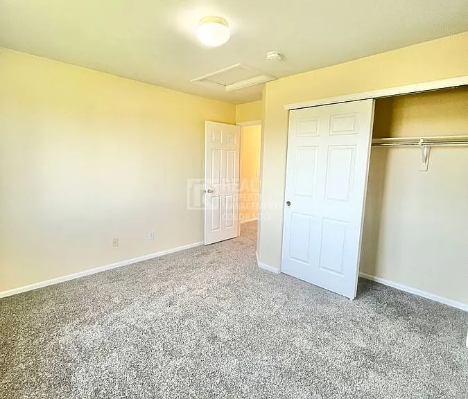 17273 E Lake Dr — Photo 23