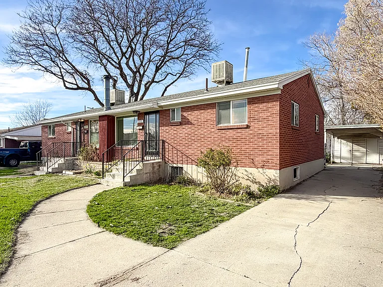 1333 E 4170 S — Photo 26