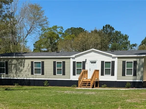 215 Orchard Road, Ellabell, GA 31308